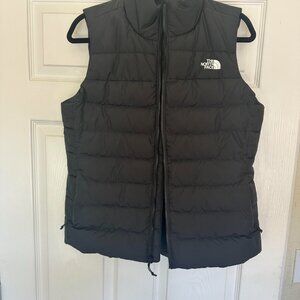 Aconcagua 3 Vest. Never worn M